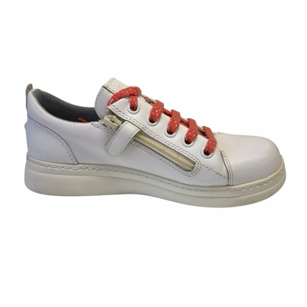 Camper girls white